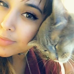 Meet your Posher, Majestic